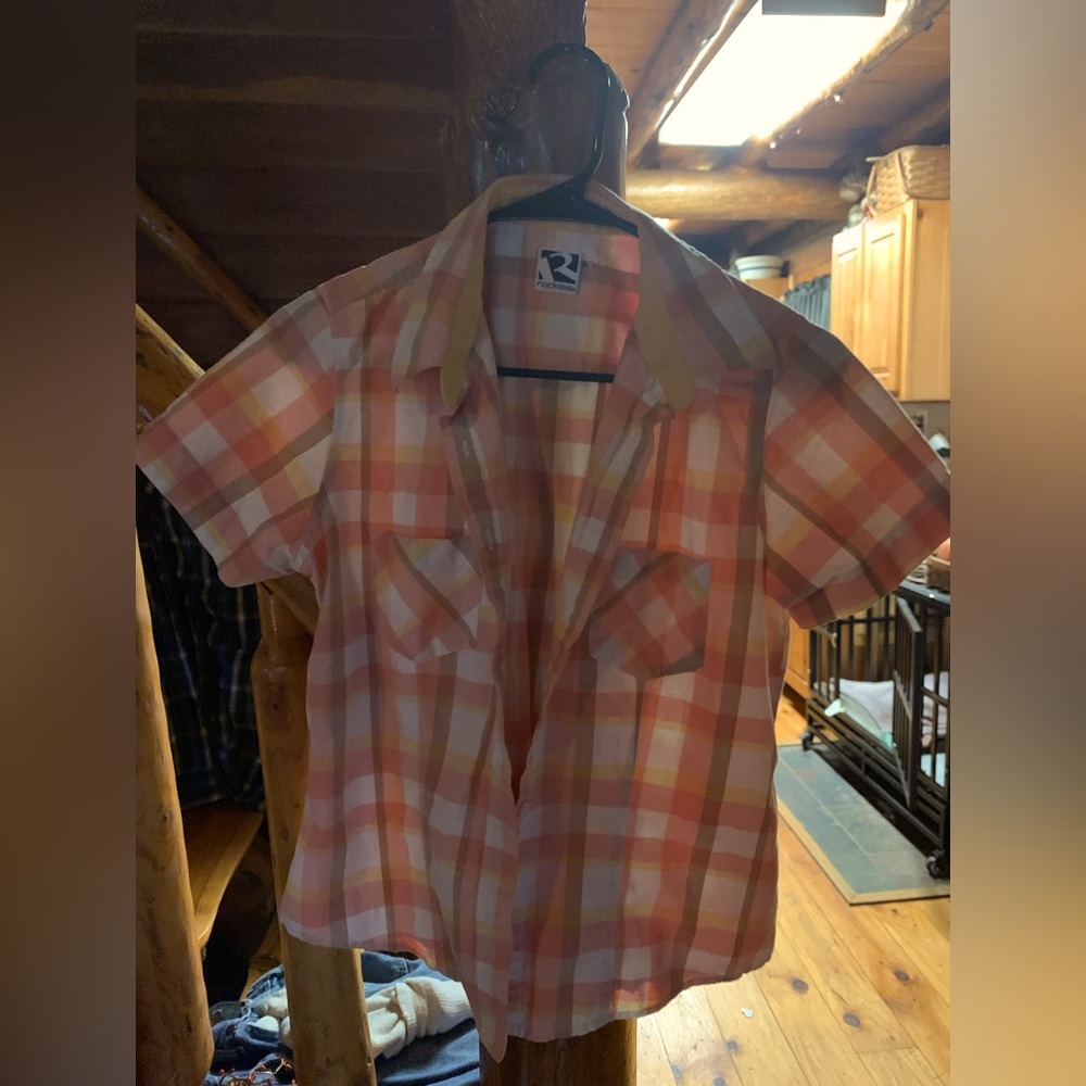 Ladies small Roper shirt worn once